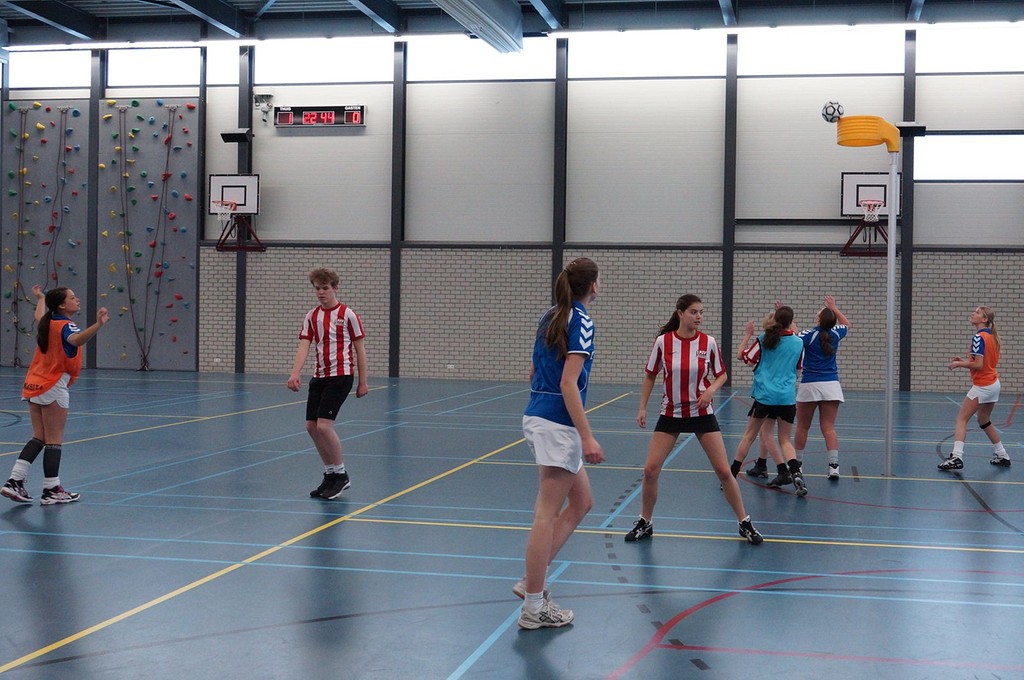 Korfbal B4 - 8 februari -006.jpg